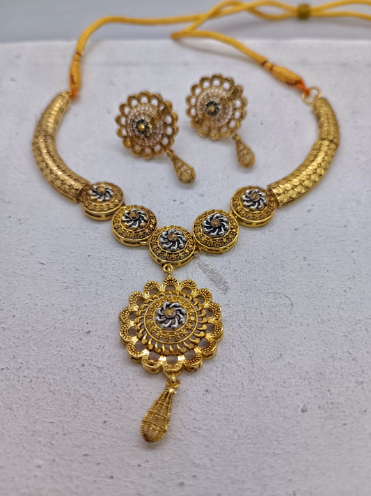Antique Gold-Plated Filigree Necklace Set