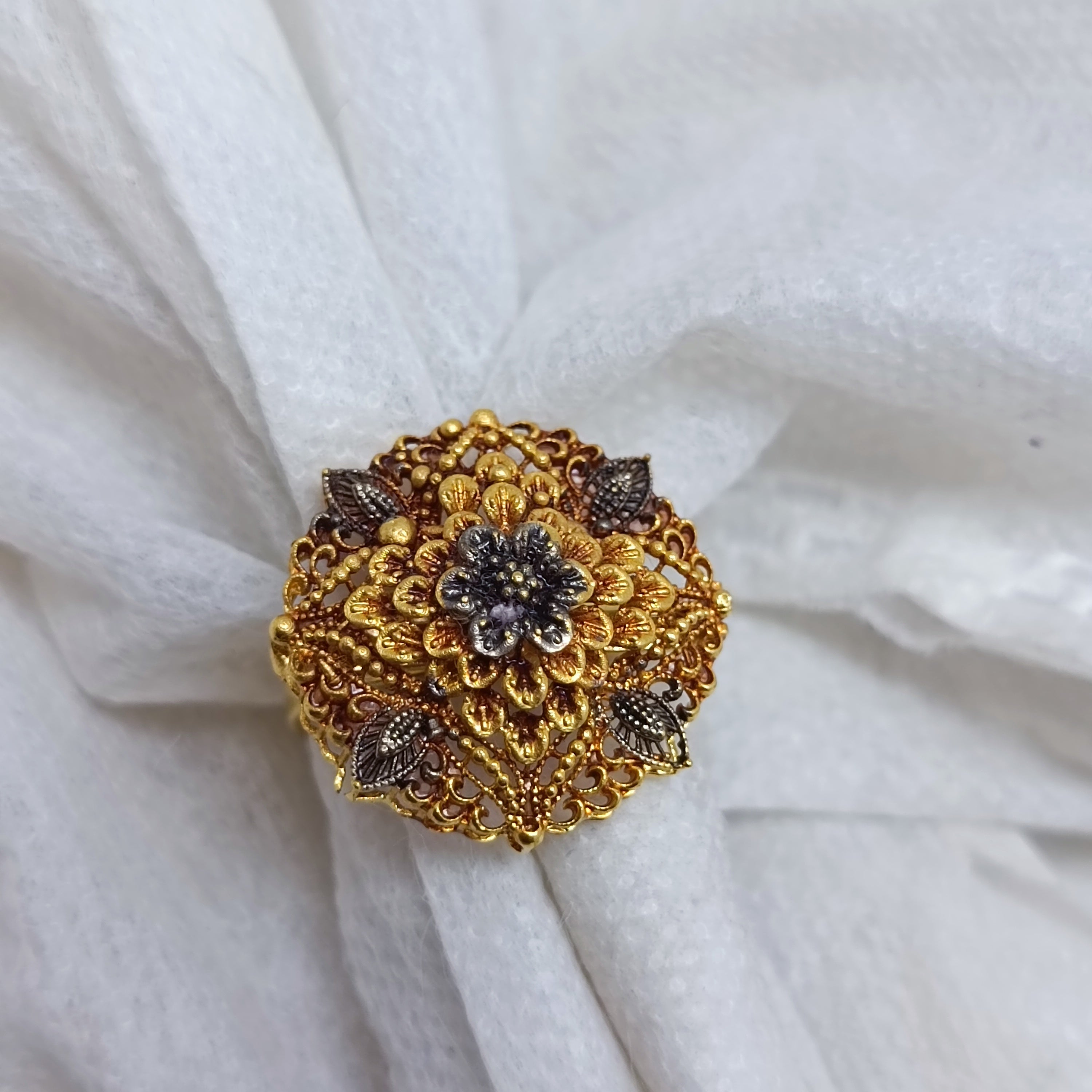 Traditional ring