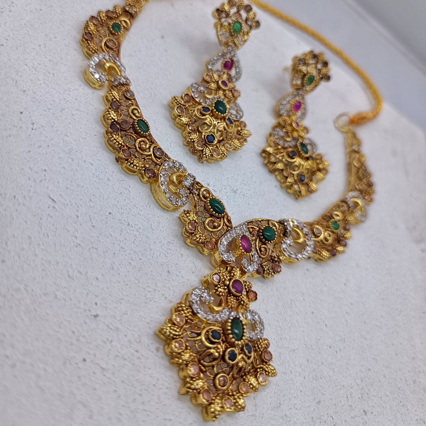 Luxury Multi-Gemstone Statement Necklace – Royal Ruby & Emerald Tones – Gold Plated Party Wear/Uk17