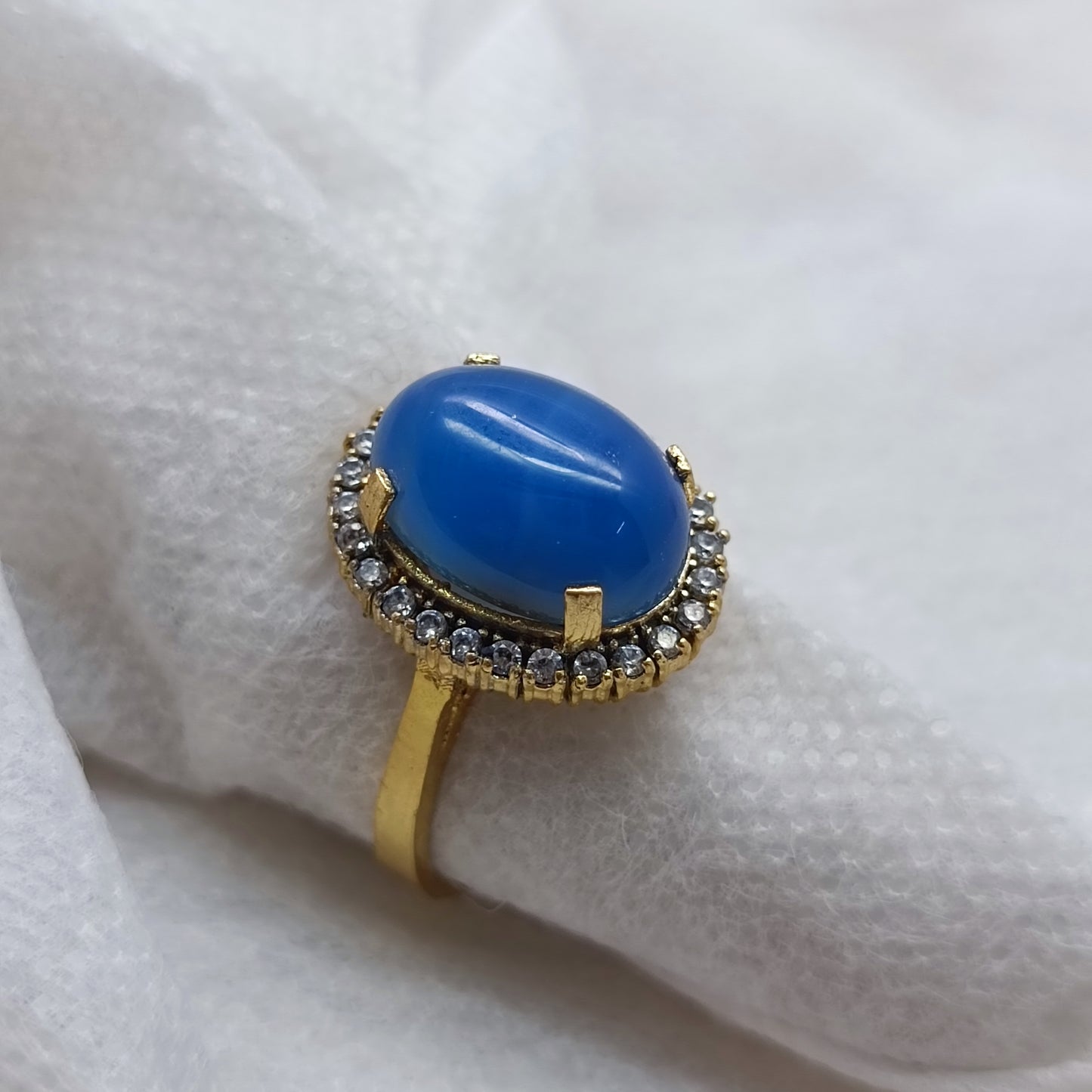 Elegant Blue Sapphire Halo Ring – Gold Plated Band/uk1180b